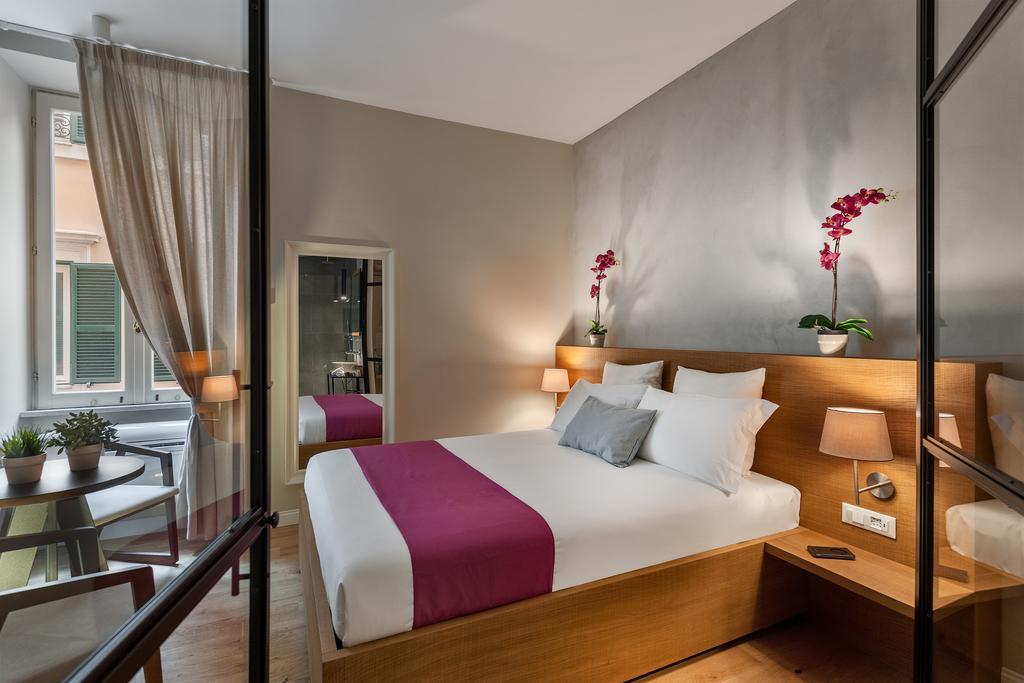 The Spanish Piazza Di Spagna Bed & Breakfast 2*